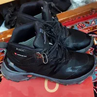 کفش کوهنوردی مدل ویکو|کیف، کفش، کمربند|رشت, کوی بیانی|دیوار