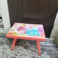 میز تحریر کودک پایه دار
