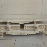 میز تلویزیونی در حد نو نو