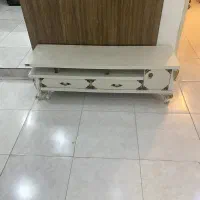 میز تلوزیون ام دی اف سفید طلایی