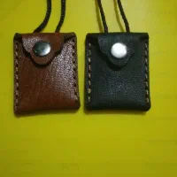 بازوبند و گردنی چرم|بدلیجات|شیراز, گویم|دیوار