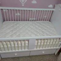 تخت کودک سفید فوق العاده