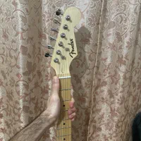 گیتار کلاسیک التا میرا و الکتریک فندر