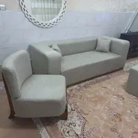 تعویض مبل کهنه با نو یا تعمیر|مبلمان خانگی و میز عسلی|قم, قلعه صدری|دیوار