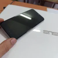 اپل iPhone 6 با حافظهٔ ۶۴ گیگابایت|موبایل|آزادشهر, |دیوار
