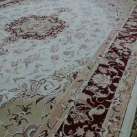 فرش ۶ متری تمیز وبدونه عیب وایراد