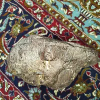 سنگ مشکوک به شهاب‌سنگ