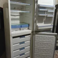 یخچال ۲درب سالم بدون خرابی وپوسیدگی است