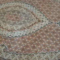 فرش بیضی طرح ماهی یک و نیم در ۲/۲۵ تمیز وسالم|فرش|ری, حمزهآباد|دیوار