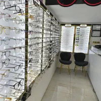 عینک‌ طبی ، آفتابی و تعمیرات با بهترین قیمت