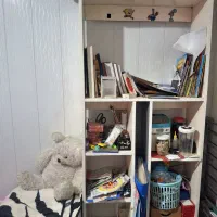 قالی +کتابخانه