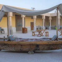 استخدام میزبان و سرایدار