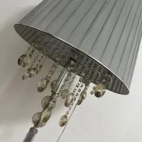 اباژور ایستاده