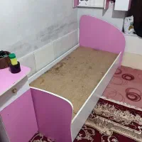 تخت یک نفره چوبی