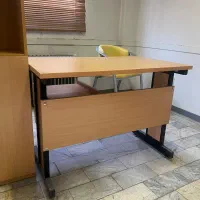 میز منشی اداری