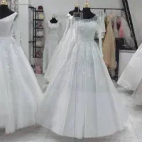 فروش کلیه وسایل مزون عروس|لباس|ایلام, |دیوار