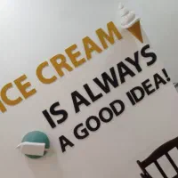 دعوت به همکاری در مجموعه کافه و بستنی