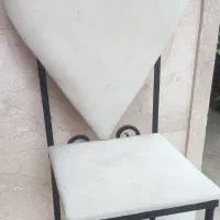 دو عدد صندلی فرفورژه و صندلی آرایشگری