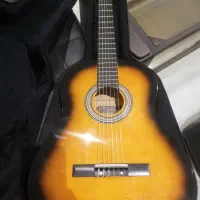 گیتار فانتوم خوش صدا|گیتار، بیس، امپلیفایر|مشهد, جاهد شهر|دیوار