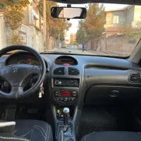پژو ۲۰۶  اتومات بدون تصادف بی رنگ سالم|خودرو سواری و وانت|هشتگرد, شهرک بعثت|دیوار