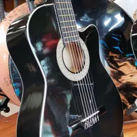 گیتار کلاسیک دیاموند/ایرانی|گیتار، بیس، امپلیفایر|نوشهر, |دیوار