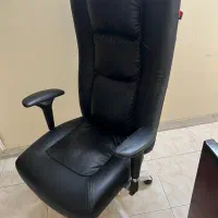 صندلی مدیریتی برند نیلپر در حد نو