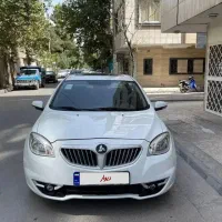 برلیانس اتوماتh330مدل95 بی رنگ ولی ضربه