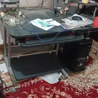 میز کامیوتر سالم سالم