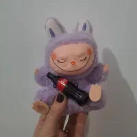 عروسک لبوبو کوکاکولا