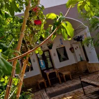 اقامتگاه سنتی ویلا باغ،اجاره جهت اسکان مسافر|اجارهٔ کوتاهمدت ویلا و باغ|کاشان, دانشگاه|دیوار