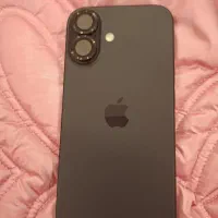 ایفن ۱۶ نرمال مشکی