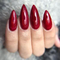 خدمات کاشت ناخن دررشت