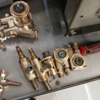 تعمیرات تخصصی  اسپرسو ساز صنعتی وآسیاب رشت وحومه|خدمات پیشه و مهارت|رشت, چله خانه|دیوار