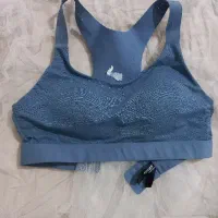 نیم تنه ورزشی