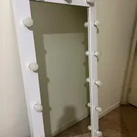 ایینه قدی چراغدار