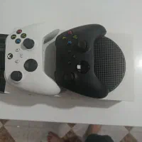 Xbox series s با تجهیزات