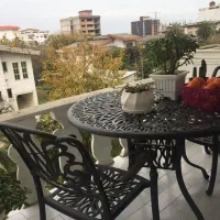 ۱۳۰متری تمیز و نورگیر واقع در خیابان برند(مدرس)