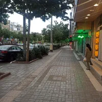 زیرزمین ۱۵۰ متری بین معلم۳۴و۳۶ جهت مشاغل