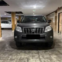 تویوتا پرادو 2012