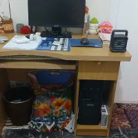 میز کامپیوتر