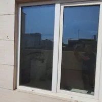 فروش یک عدد پنجره دو جداره upvc