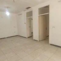 واحد ۸۵ متری دو خواب راسته خیابان دانشگاه|اجارهٔ دفتر کار، اتاق اداری، مطب|زاهدان, |دیوار