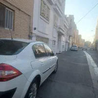 مگان ۲۰۰۰اتومات|خودرو سواری و وانت|سبزوار, قصبه اب یمین|دیوار