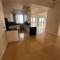 فروش واحد ۱۶۷ متر ۳ خواب طبقه ۵ (کیلید در اختیار )