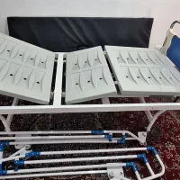 تخت بیمارستانی سه شکن