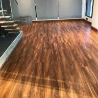 نصب لمینت خارجی و ایرانی نصب قرنیز PVS وMDF