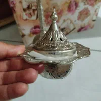 تعدادی ظروف نو اصلا استفاده نشده|ظروف سرو و پذیرایی|اراک, |دیوار