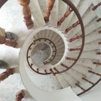 نصب و اجرای انواع نرده استیل و المینیوم