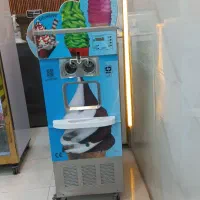 دستگاه قیفی ..بستنی ساز