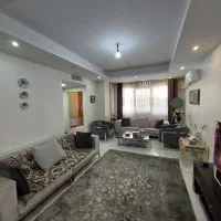 90-متر-لاله-ها-رو-به-خیابان-لابی-و-سرایداری